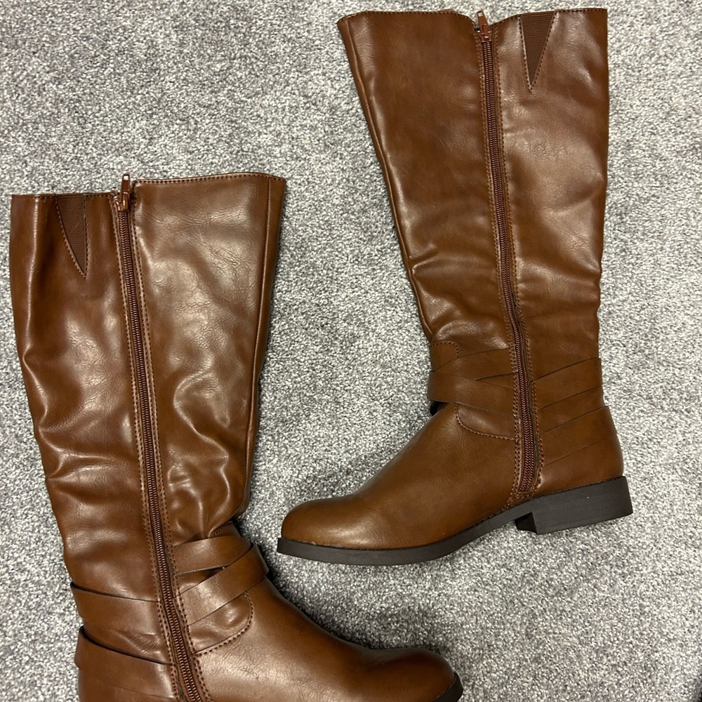 Brown Leather Knee-High Boots Wide Calf